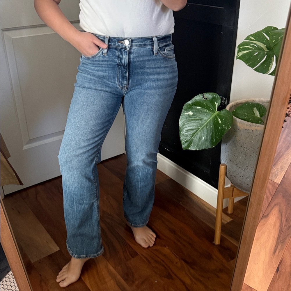 HUDSON Barbara Medium Wash High Rise Boot Cut Jeans. Size 29 - Picture 4 of 10